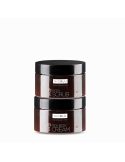 Set Exfoliates and Hydrates the Body